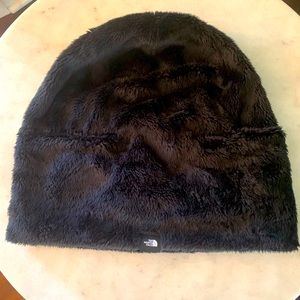 COPY - North Face Black Beanie